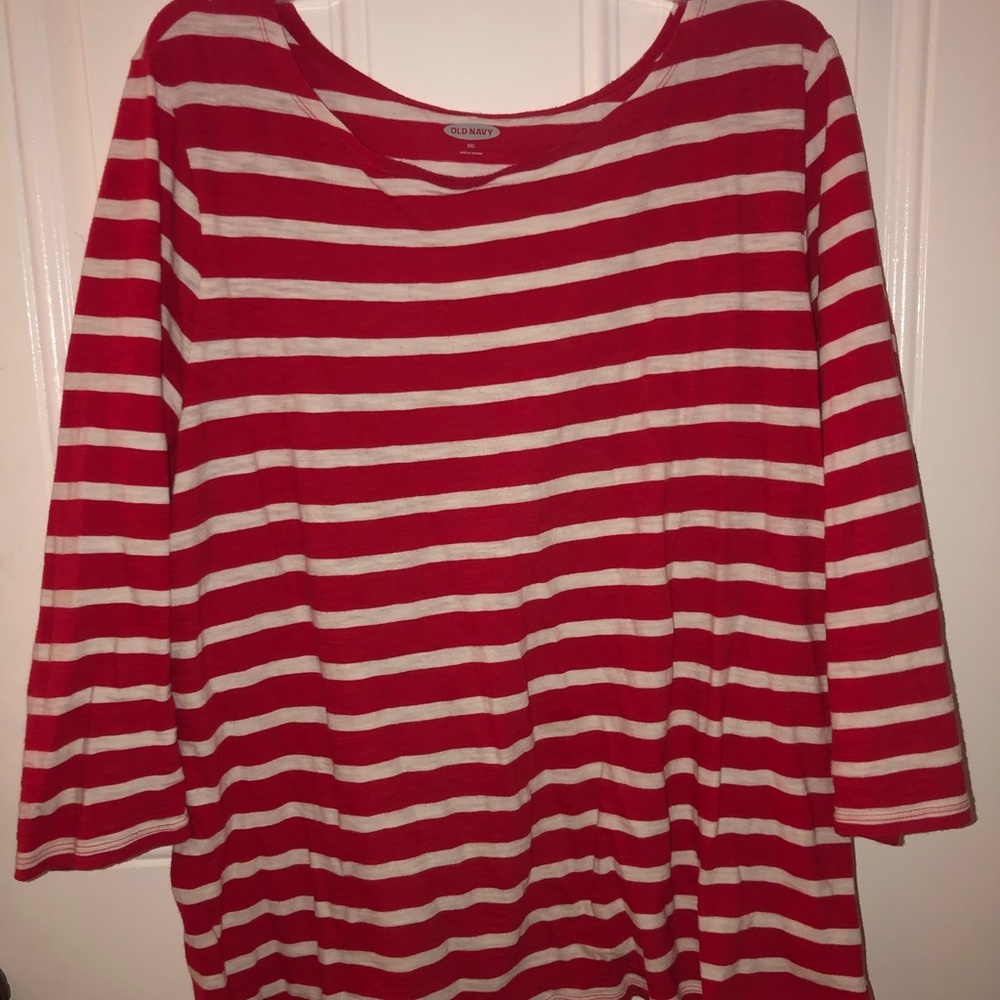 Quarter-sleeve striped blouse